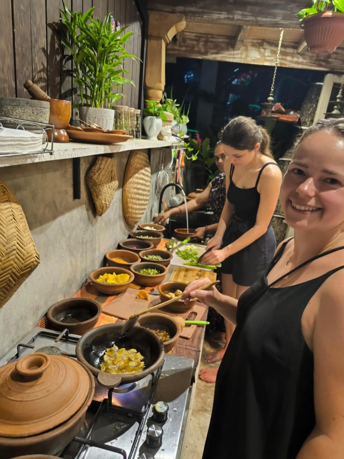 Villa Aroshina With Cooking Class Galle Eksteriør bilde